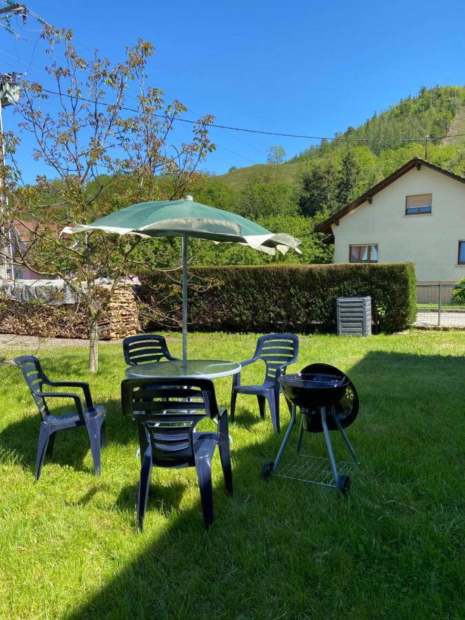 Appartement A Mitzach Bagian luar foto